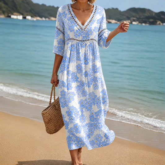 VESTIDO DE PLAYA AZUL CON ESTAMPADO FLORAL DELICADO