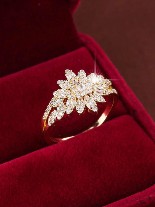 Ophelia – Anillo de estilo corona elegante con brillo refinado