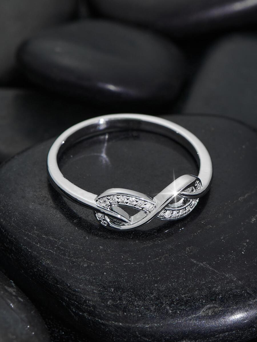 Vivienne – anillo infinito con piedras brillantes y delicadas