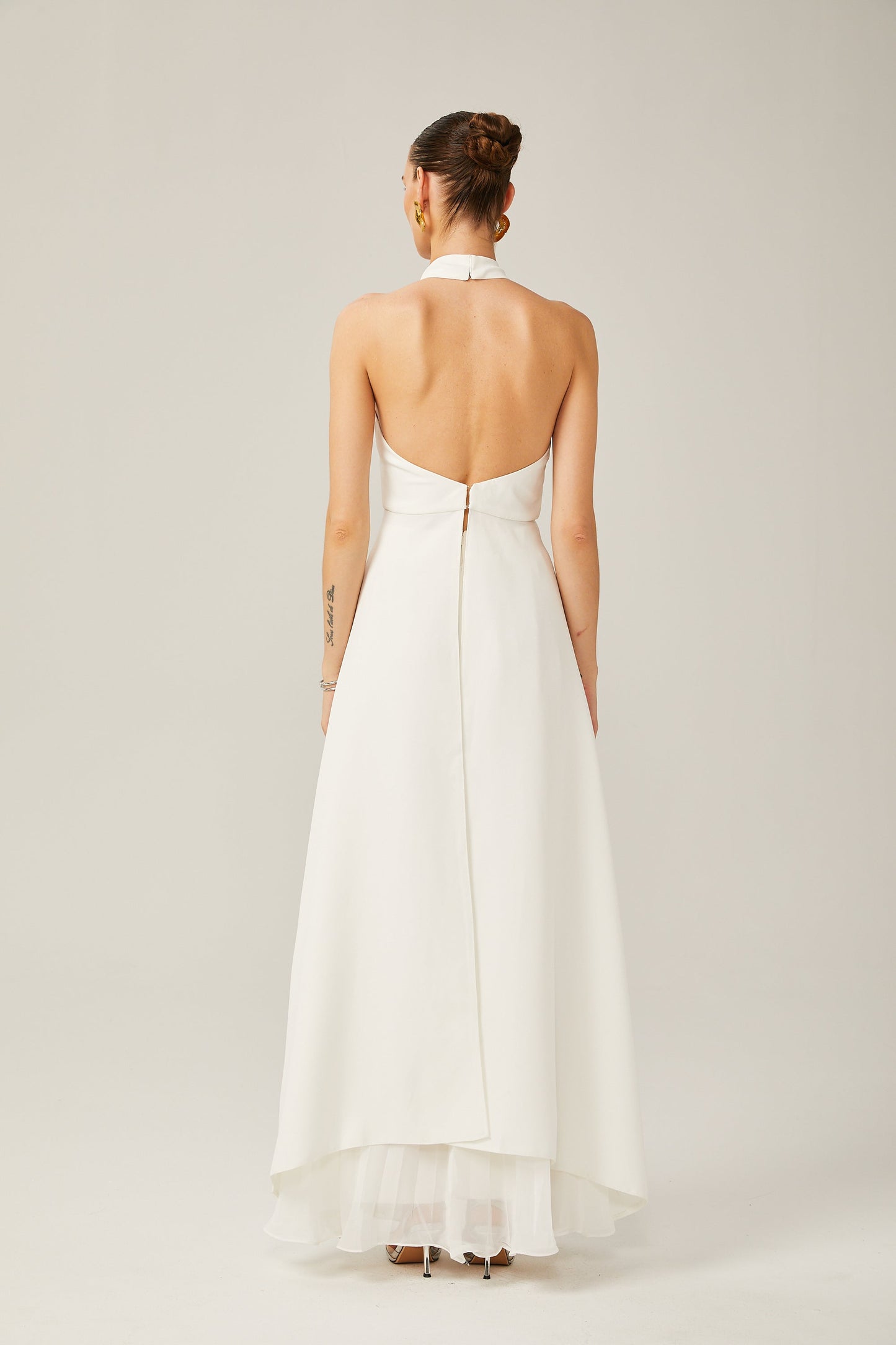 Vestido Largo Con Cuello Halter Inés