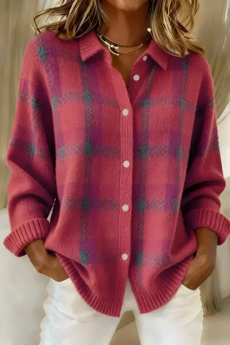 Solène™ | Cardigan classique à col à carreaux