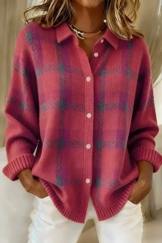 Solène™ | Cardigan classique à col à carreaux