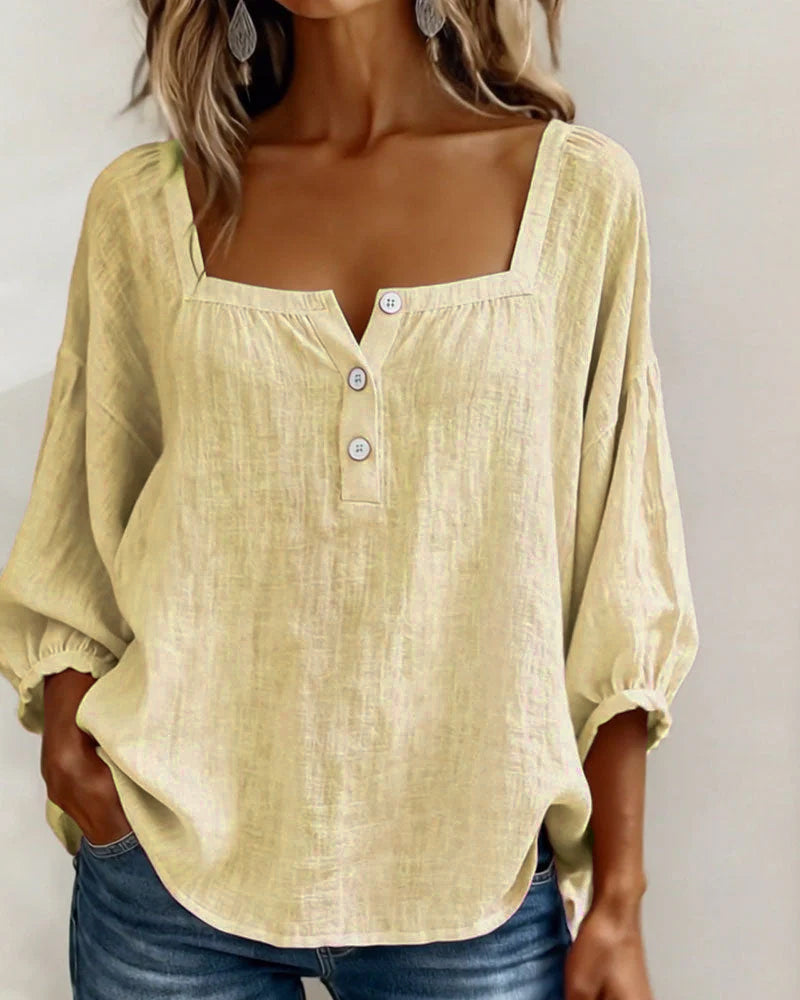 Amelia: blusa sencilla con cuello cuadrado y mangas largas