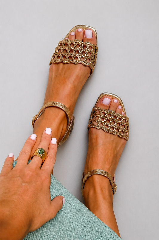 LIGHT-UP SANDAL