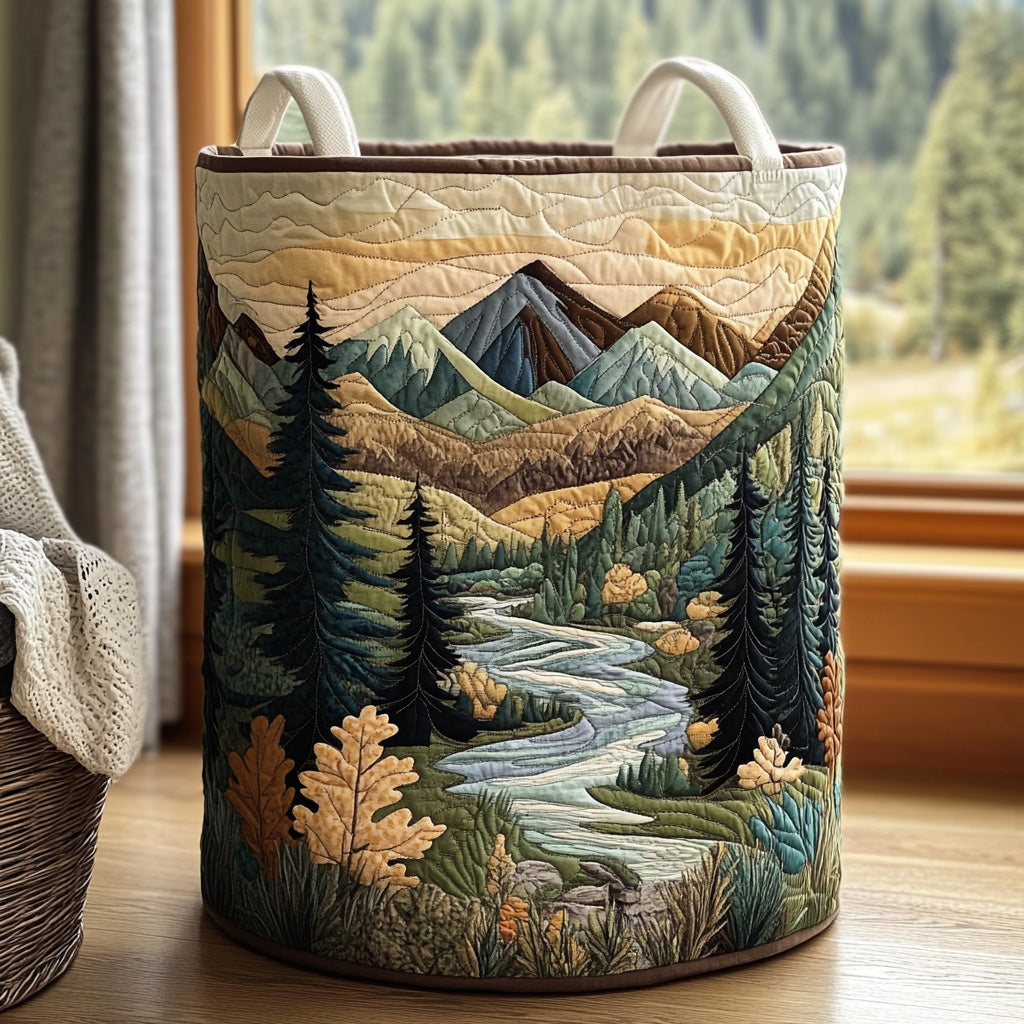 Panier matelassé avec un ruisseau entre les arbres