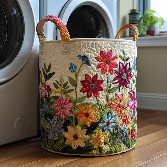 Panier matelassé avec champ de fleurs colorées