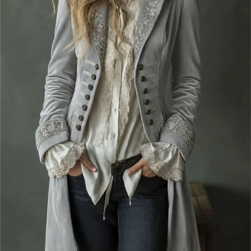 Philomena | Veste Longue en Velours Brodé