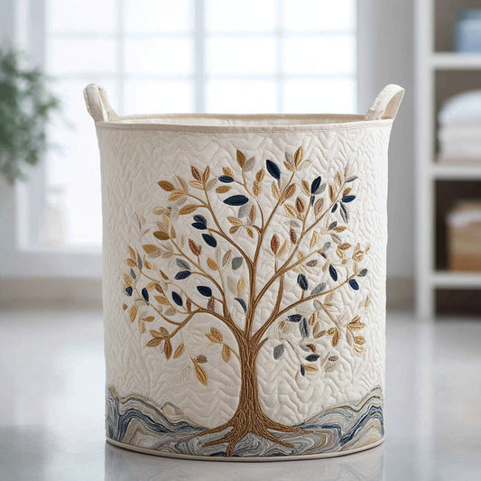 Panier matelassé avec arbre en pleine floraison