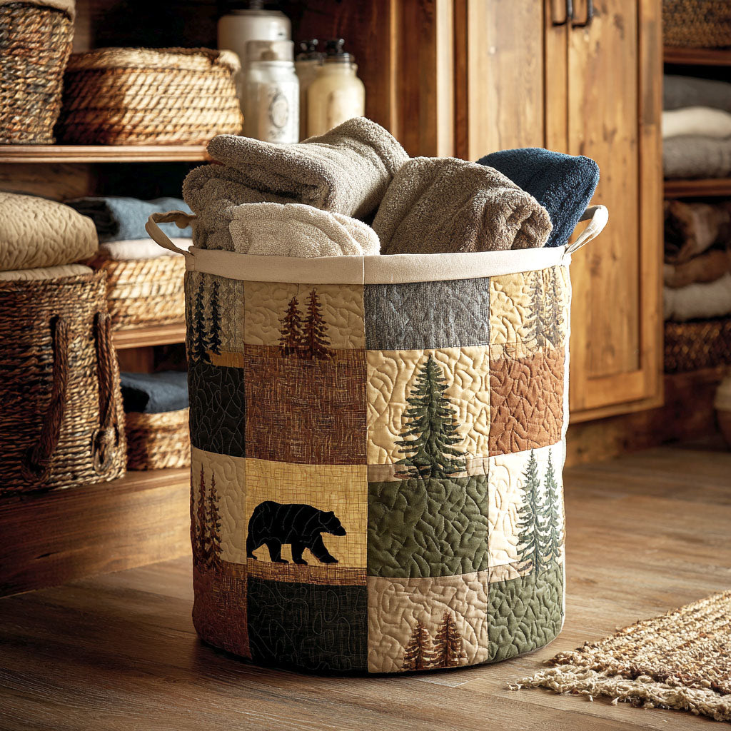 Panier matelassé avec motif de forêt en patchwork