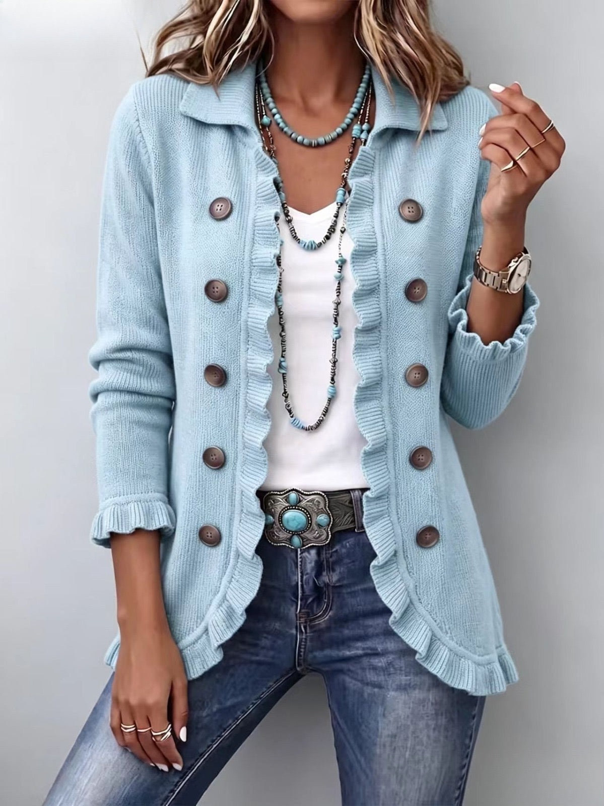 CLOTILDE | Chaqueta de punto azul polvo con volante