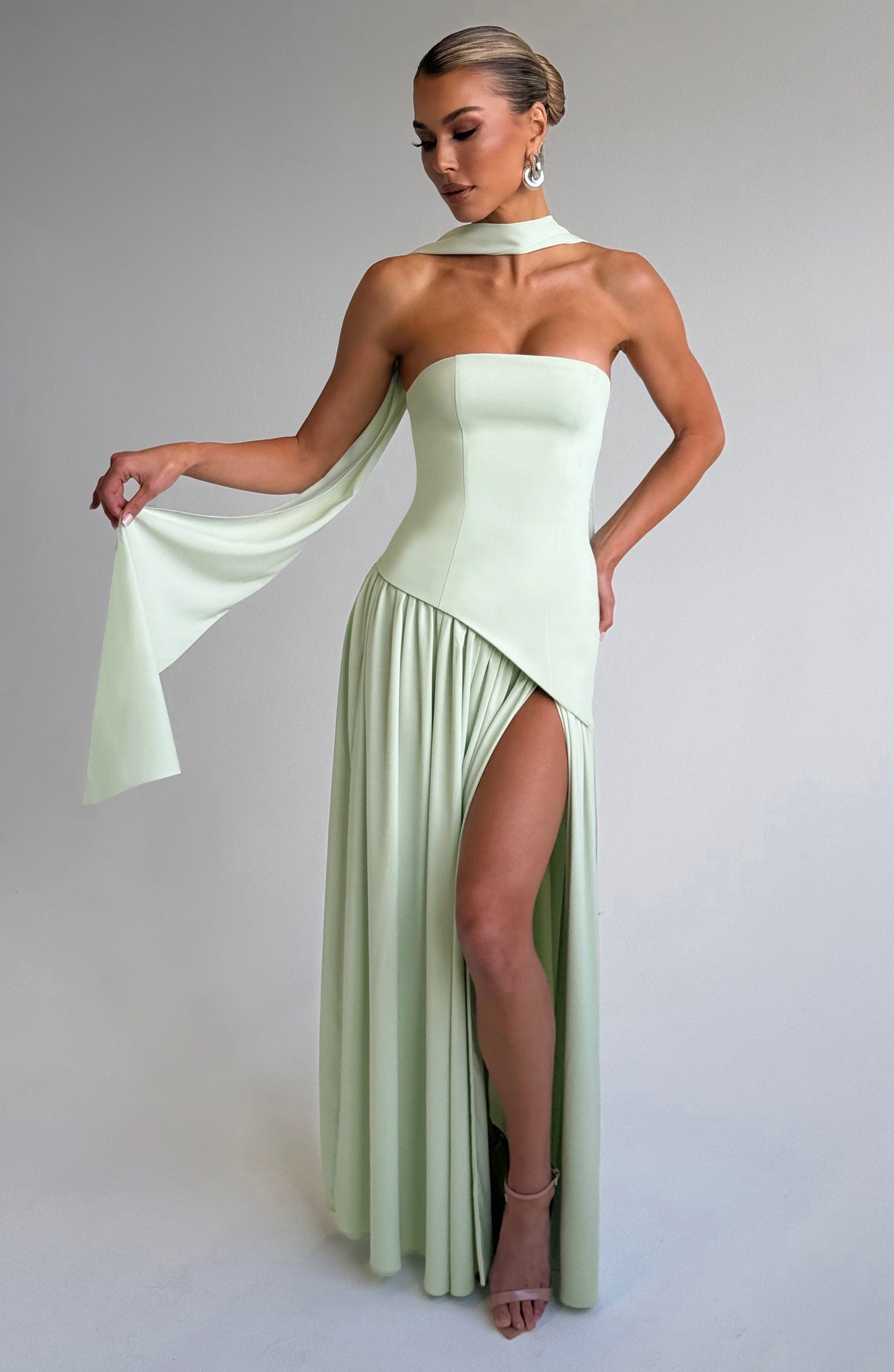 Vestido largo Oriana - Verde menta