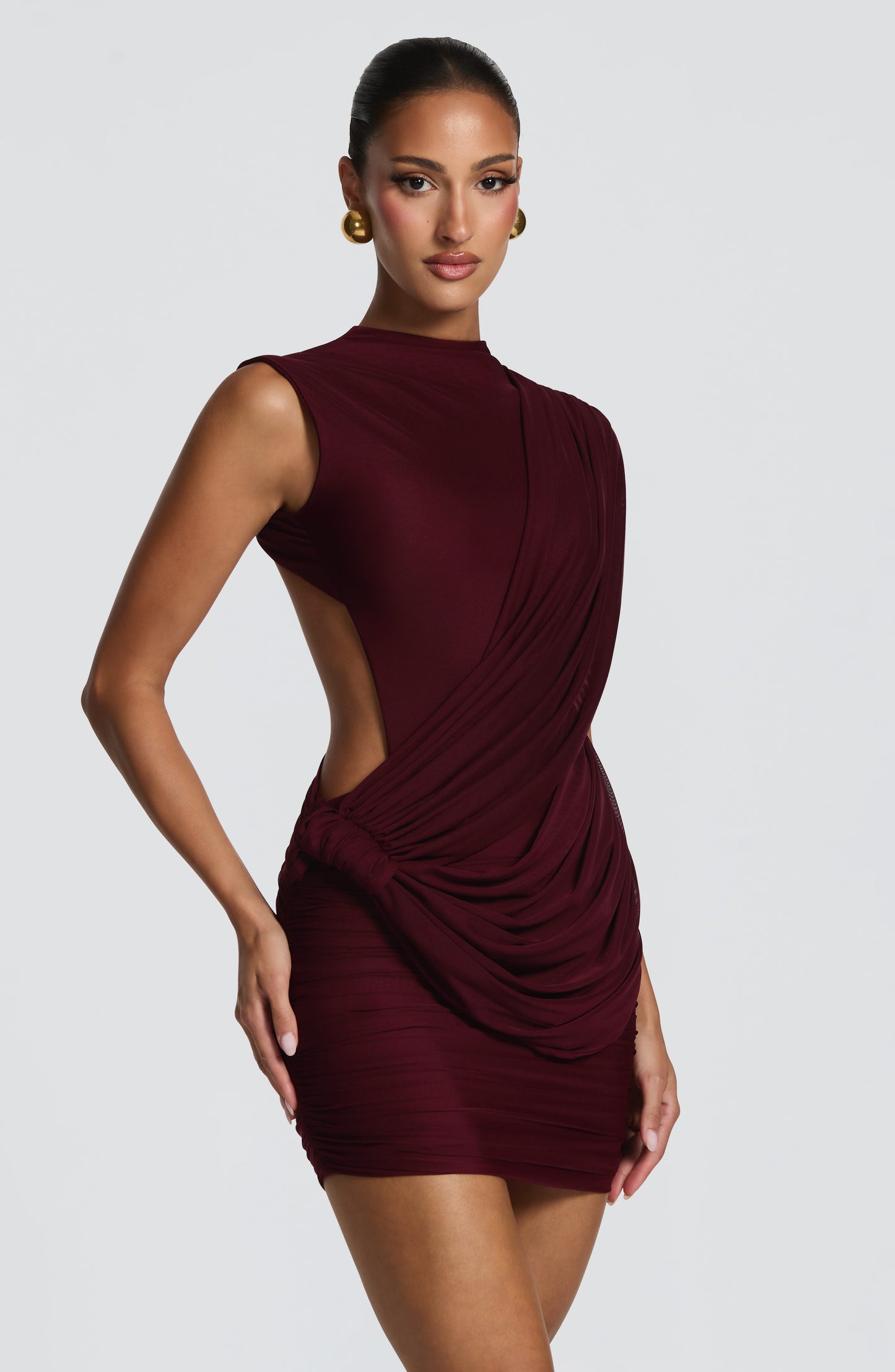 Vestido corto Mireya - Lacado Cereza