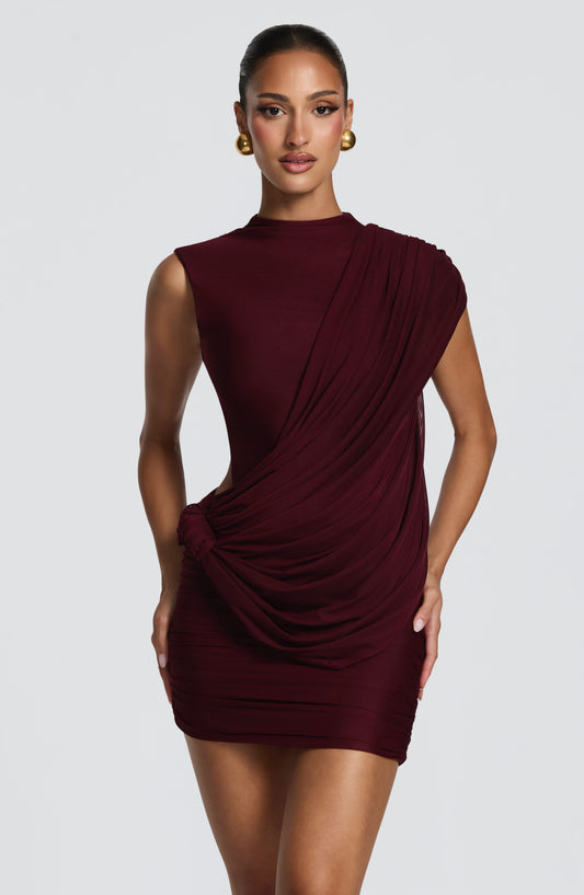 Vestido corto Mireya - Lacado Cereza