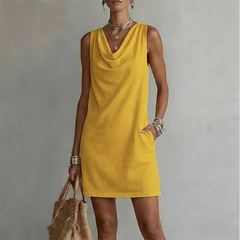 👗 ¡50 % de descuento ahora! ⏰ Elegante vestido entallado con cuello drapeado – Sin mangas, con bolsillos laterales y muy versátil – Caída favorecedora, perfecto para el trabajo o salidas nocturnas – Cómodo y chic ✨🌸